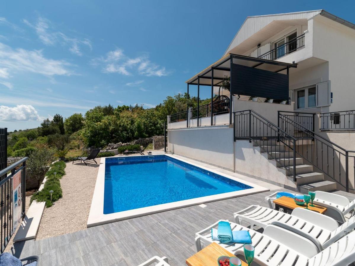 Scenic Sea View,Three Bedroom Villa With Pool Trogir Exterior photo