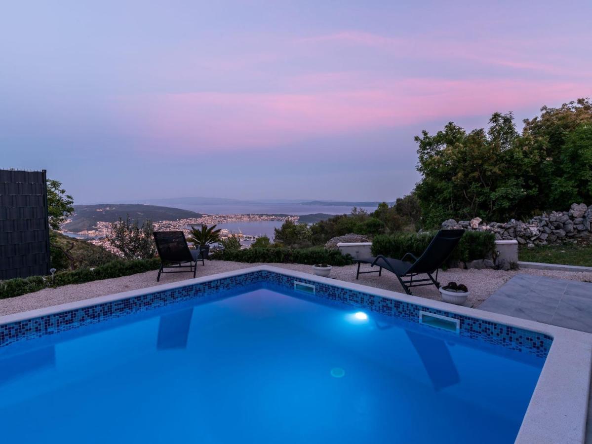 Scenic Sea View,Three Bedroom Villa With Pool Trogir Exterior photo