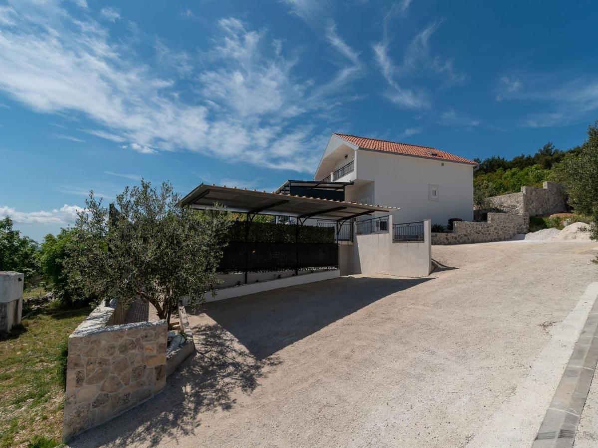 Scenic Sea View,Three Bedroom Villa With Pool Trogir Exterior photo